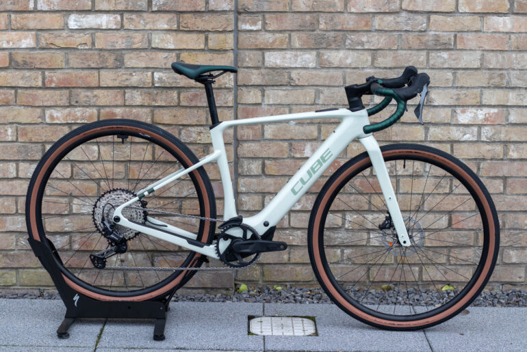 Cube Nuroad Hybrid C:62 Race 400x