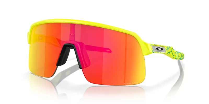 Oakley Sutro Lite OO-9463-67 In Prizm Ruby Lens/Tennis Ball Yellow Frame