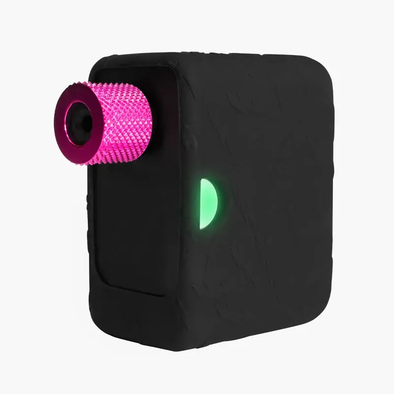 Muc-Off AirMach Electric Mini Inflator in Black/Pink