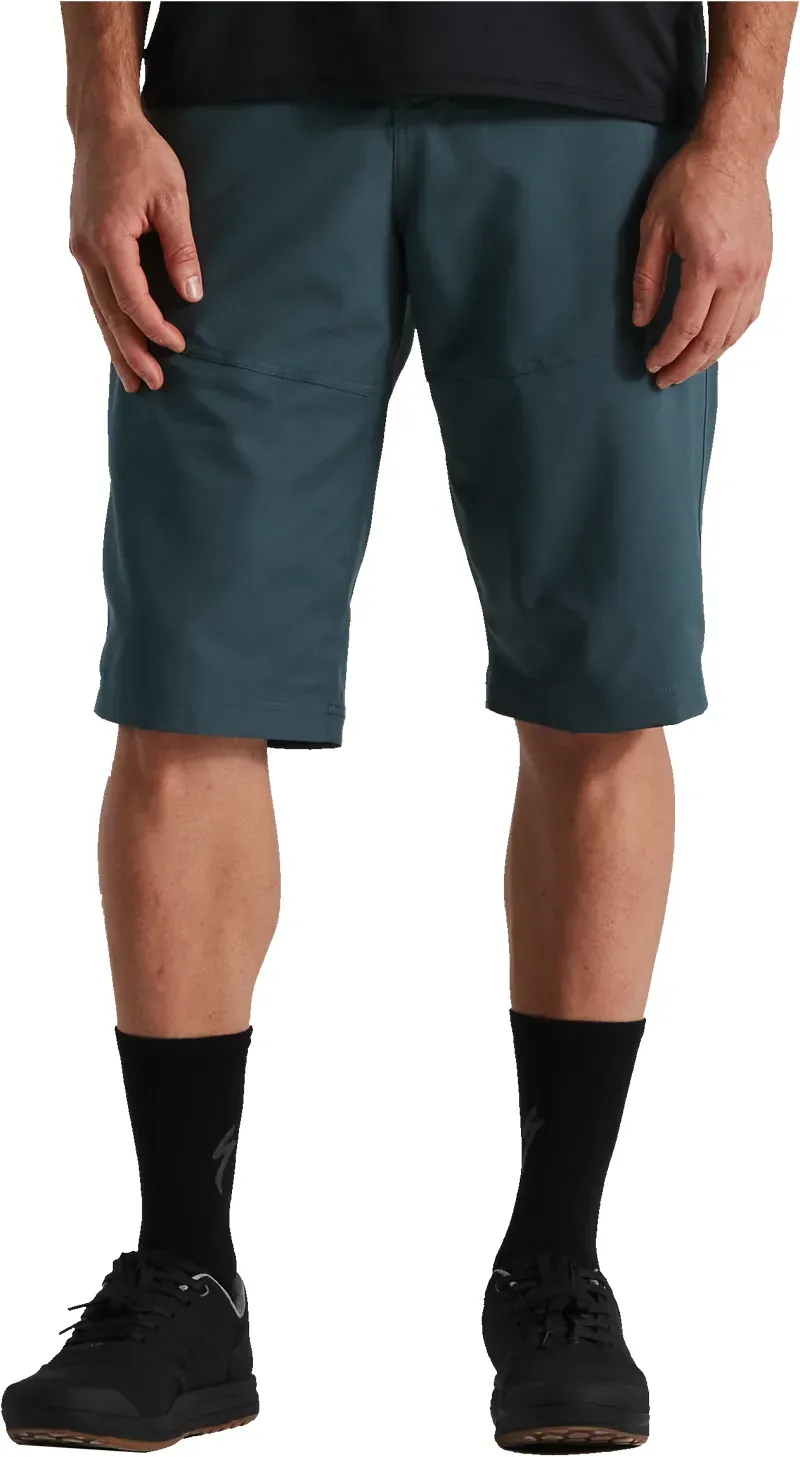 Specialized Mens Trail Shorts in Green