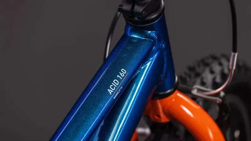 Cube Acid 160 Action Kids Bike in Actionteam-1