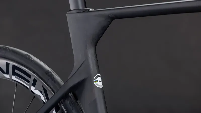 Cube Litening Aero C:68X Race Road Bike In Blackline-5