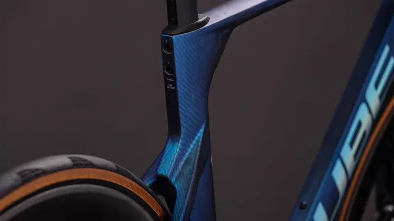 Cube Litening Aero C:68X SLT Road Bike in Atlantis Grid/Ice-3