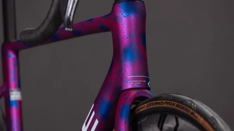 Cube Litening Air C:68X Race Road Bike In Dazzle Pink/Blue-7