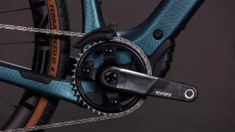 Cube Nuroad Hybrid C:62 SLT 400X E-Gravel Bike in Royal Green/Crisscross-5