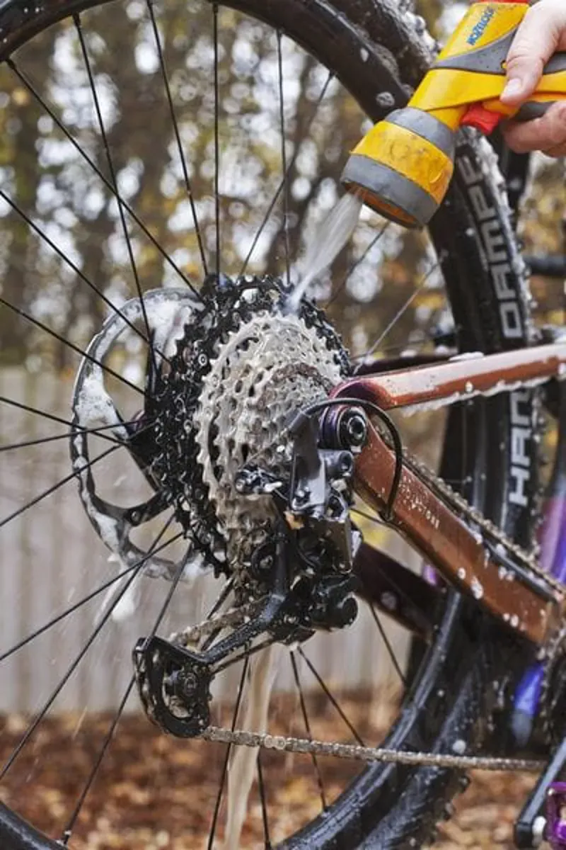 Gtechniq Drivetrain Degreaser - 500ml-3