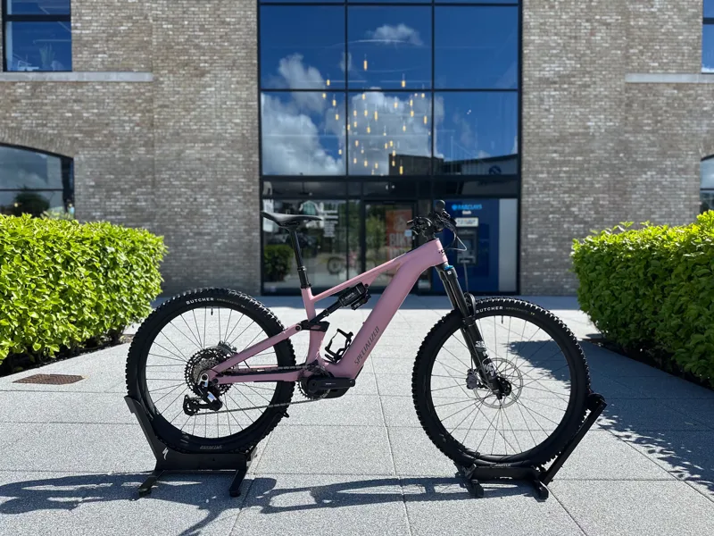 Specialized Bikes at Cycle 360