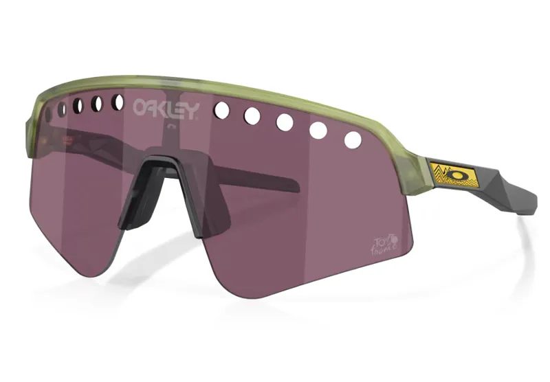 2026 Tour de France Sutro Lite Sweep in Transparent Fern/Prizm Road Black