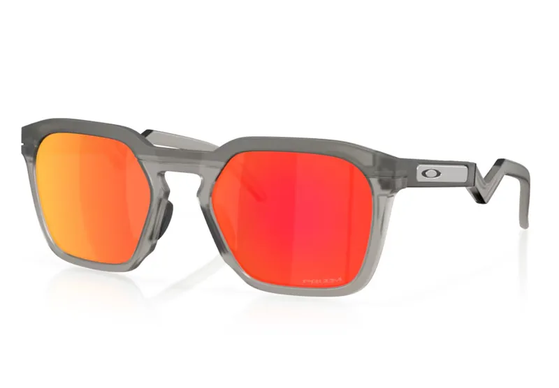 Oakley HSTN SQ in Matte Grey Smoke/Prizm Ruby
