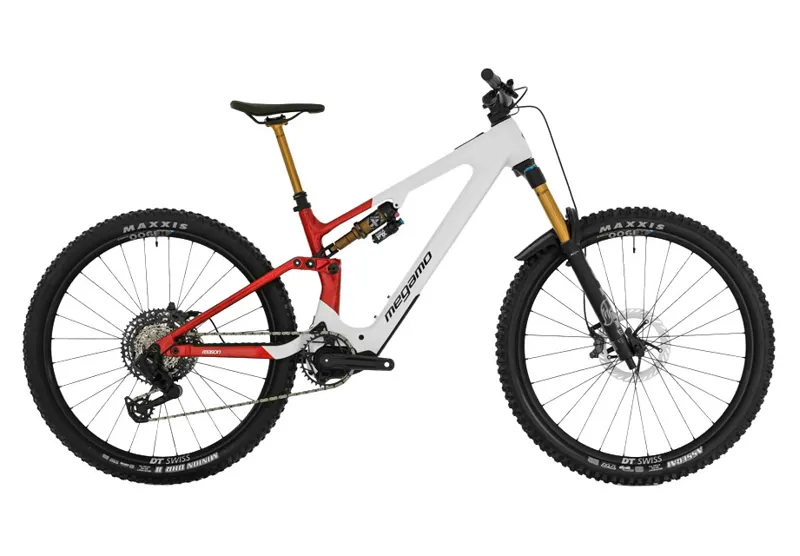 Megamo Reason AL 03 AXS in White/Red