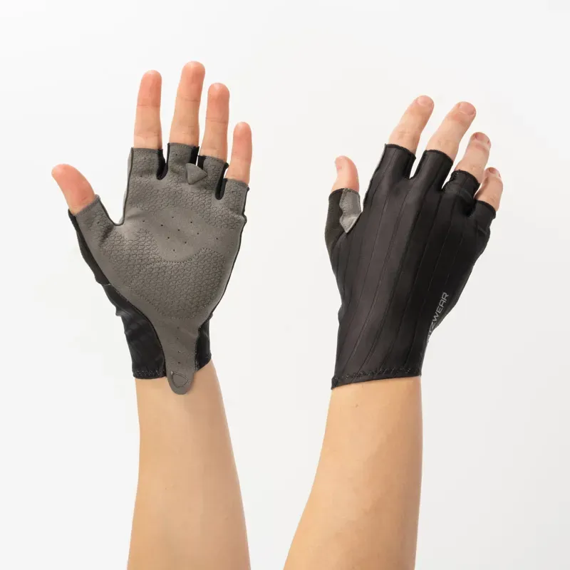 Spatzwear Aero Glovz Race Short Finger Gloves in Black-1