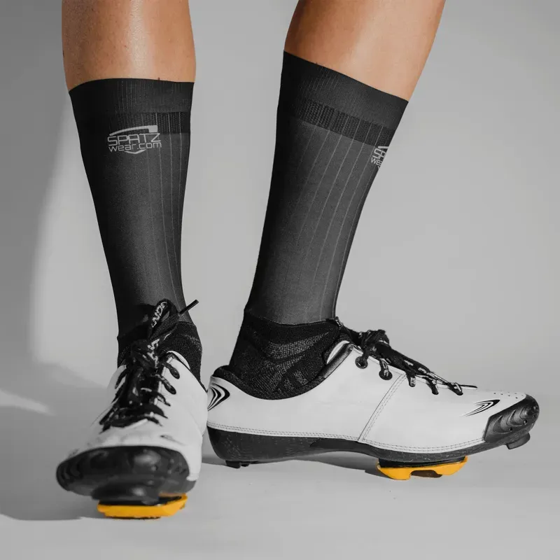 Spatzwear Aero Sokz in Black-1